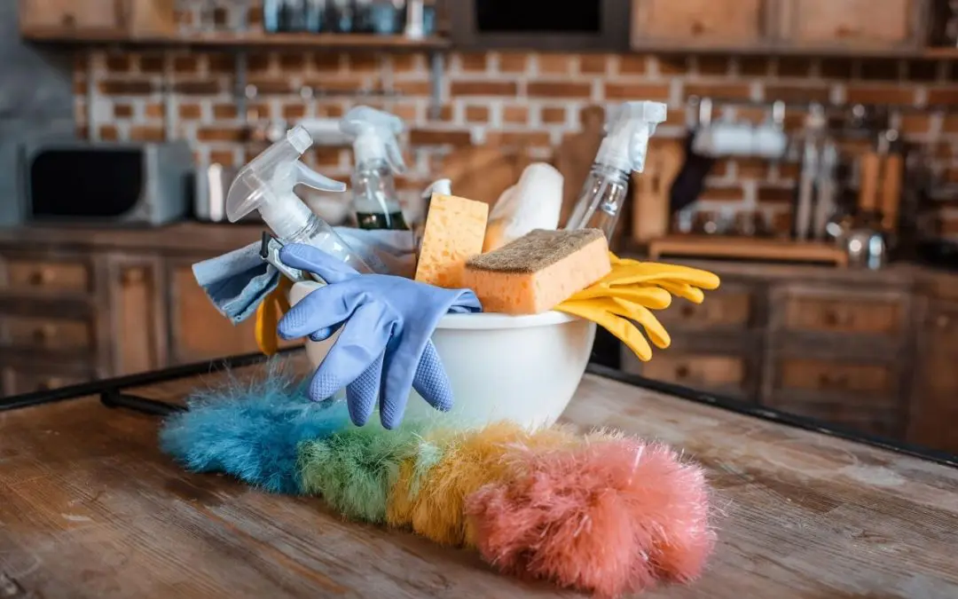 Clean Naturally: The Benefits of Homemade Cleaning Supplies